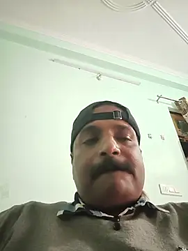 vardh033 online show from November 14, 10:38 am