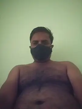 vardh033 online show from October 11, 6:17 am