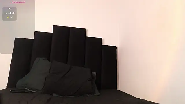 alexmark  online show from December 17, 7:31 pm