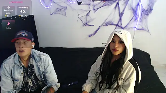 Snapshot of Samms777exotic chatting on October 13, 3:23 am Samms777exotic online show from October 13, 3:23 am