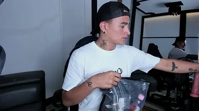 LiamDeep online show from October 8, 8:13 pm