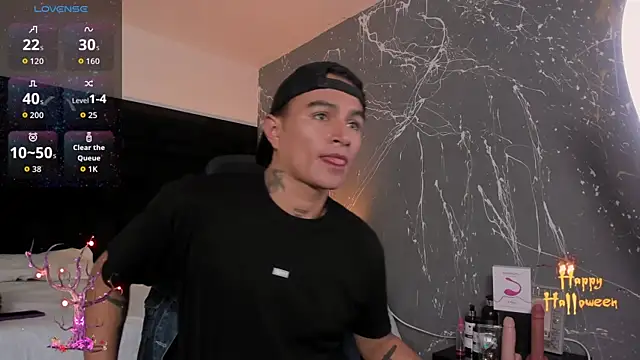 LiamDeep online show from October 16, 9:12 pm