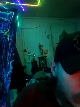 Poundtown1226 online show from June 19, 4:18 am