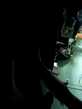 Snapshot of Calivazil chatting on October 27, 6:38 am Calivazil online show from October 27, 6:38 am