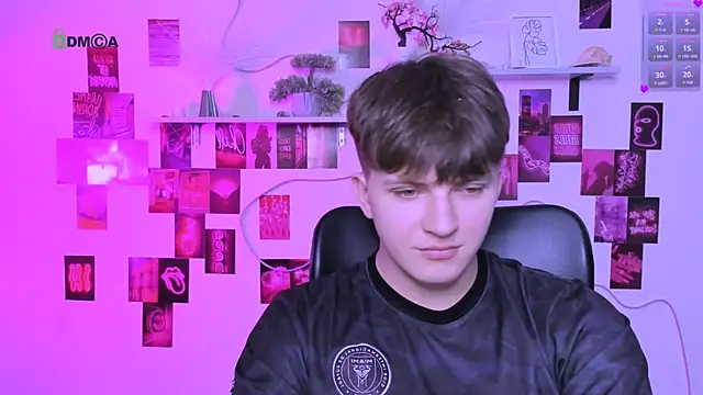 travis wolf  online show from April 11, 9:13 am