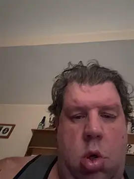 Stephanie1984 online show from October 17, 5:28 pm