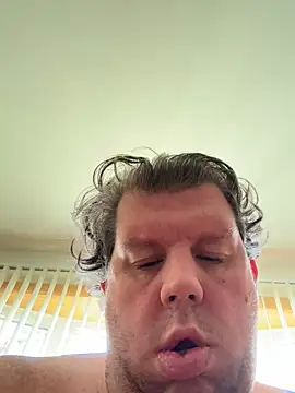 Stephanie1984 online show from October 15, 12:35 pm