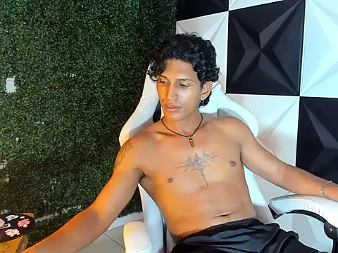 bull cam online show from October 27, 8:44 pm