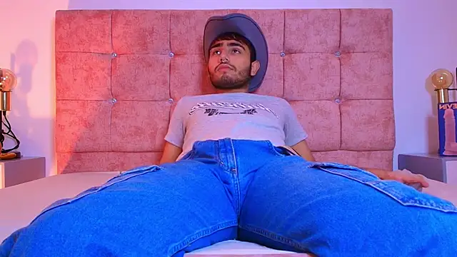 Ares Alpha online show from October 22, 8:00 pm