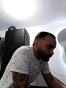 este juan online show from April 17, 2:47 am