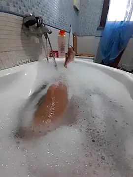 gigilola84 online show from October 24, 9:44 am