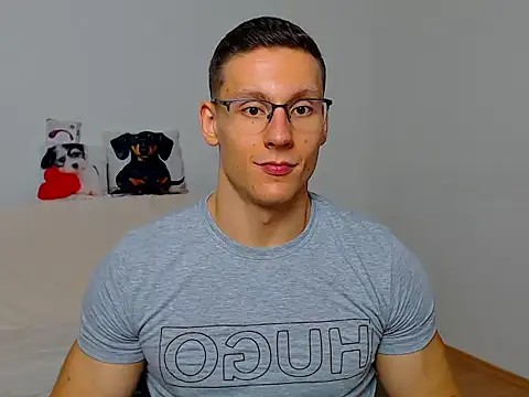 ZeinMiracles online show from September 15, 7:59 pm