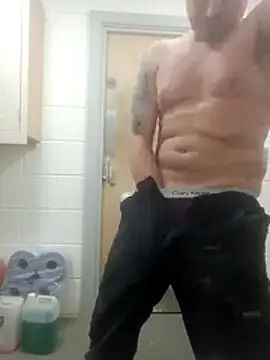 phil4fun4 online show from November 19, 4:40 pm