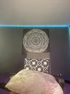 TianZilac online show from April 14, 9:58 pm