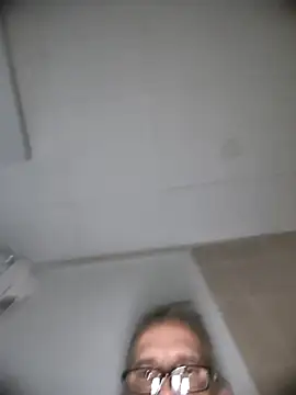 Snapshot of Ericketaurore chatting on November 1, 12:09 pm Ericketaurore online show from November 1, 12:09 pm