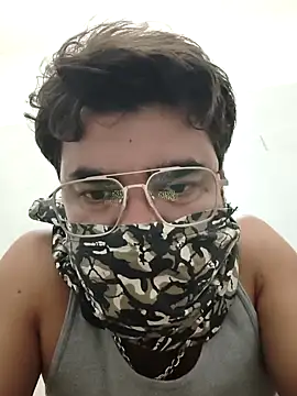 bigdick lickingexpert08 online show from October 4, 5:07 pm