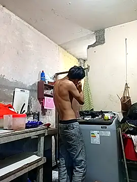 Bebicho14 online show from April 11, 3:13 am