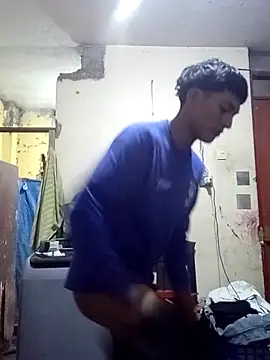 Bebicho14 online show from April 8, 12:11 am