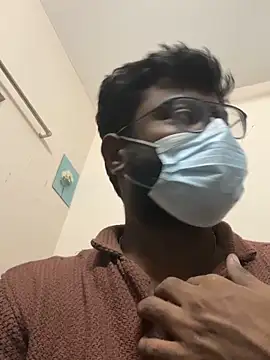 Snapshot of DJLOVE280825 chatting on September 25, 11:24 pm DJLOVE280825 online show from September 25, 11:24 pm