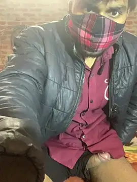 uniquesexyboy5689 online show from January 12, 9:24 am