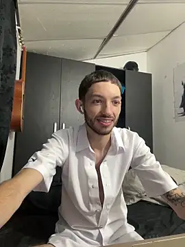 Snapshot of sarabiaarevalo chatting on September 23, 5:29 am sarabiaarevalo online show from September 23, 5:29 am