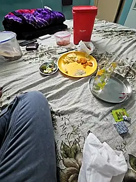 Snapshot of Gamecoc chatting on October 24, 3:25 pm Gamecoc online show from October 24, 3:25 pm