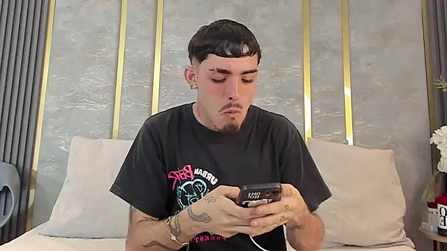 NikoStone  online show from January 14, 5:12 am