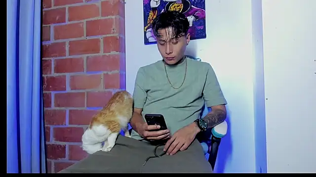 anaximandro hot online show from April 4, 3:47 am