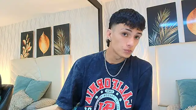 Lean Portman online show from February 27, 9:14 pm