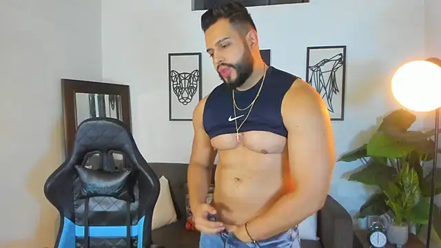 Justin kingX7 online show from February 4, 1:55 am