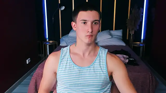 Snapshot of David__Diamond chatting on September 14, 3:36 pm David Diamond online show from September 14, 3:36 pm