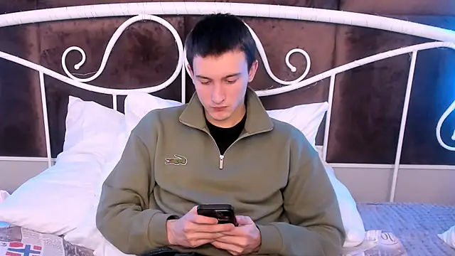 David  Diamond online show from November 19, 4:18 pm