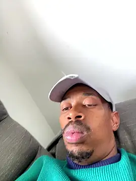 fitsexyman online show from January 17, 12:19 pm