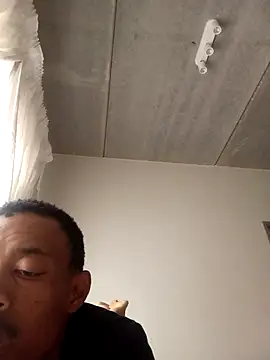 fitsexyman online show from January 18, 3:47 pm