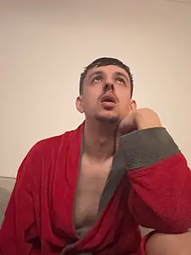 Girlspoop21 online show from April 15, 7:47 pm