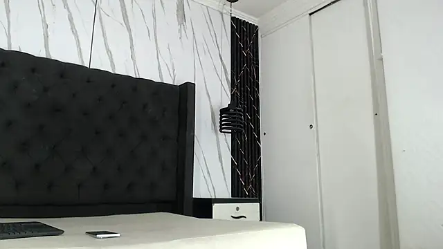 aston xvera online show from October 5, 4:27 am