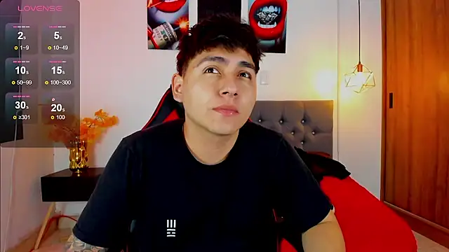 Nicolas James Sc online show from December 16, 1:40 pm