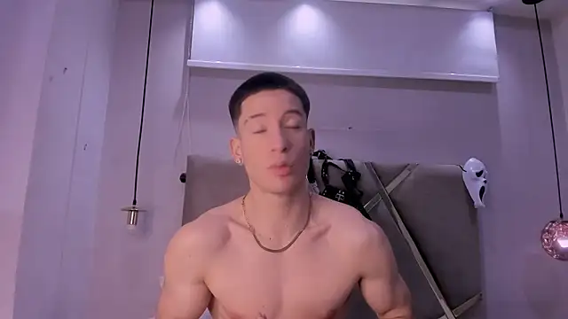 HunterHeat  online show from October 22, 11:47 am