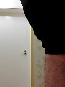 Oldmenhot66 online show from November 27, 5:05 pm