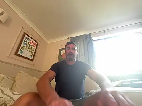 CyprioteWhitefly online show from June 19, 3:17 pm