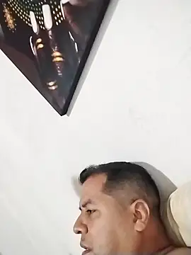 latinblack16 online show from October 21, 4:15 am