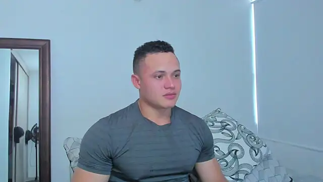 KingLevi01 online show from March 22, 10:48 pm