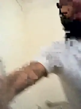 Mrluckstick online show from April 9, 3:40 pm