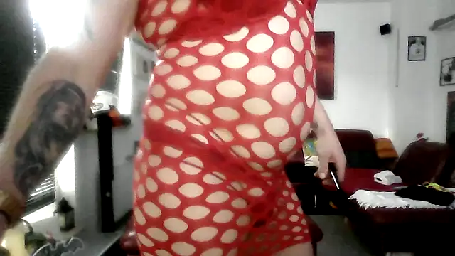 hellgirl1980 online show from September 20, 3:12 pm