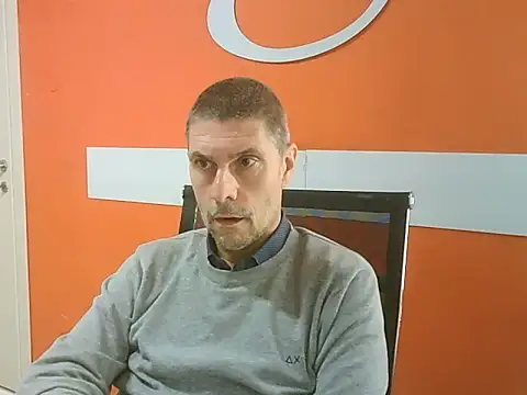 max79ve31 online show from November 3, 12:52 pm