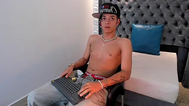 MARSHALL SPENCER online show from December 5, 1:40 pm