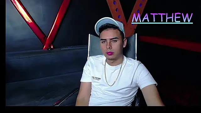 Snapshot of Matthewlodge chatting on October 7, 1:04 pm Matthewlodge online show from October 7, 1:04 pm