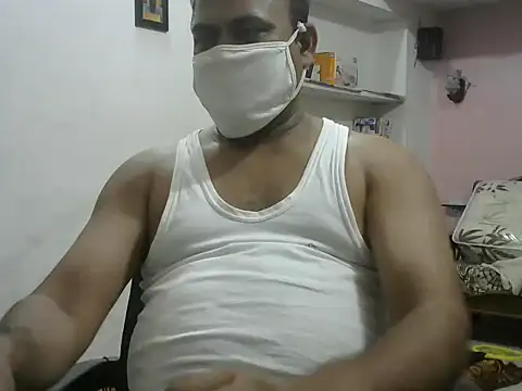 Famit025 online show from April 13, 7:03 pm