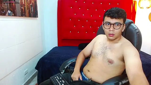 titanxero online show from October 25, 12:18 pm