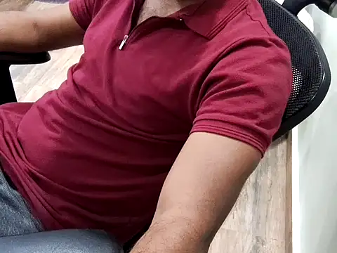 Snapshot of ZoroArcher chatting on September 12, 5:24 pm ZoroArcher online show from September 12, 5:24 pm